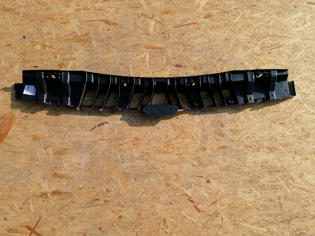 фото №1, Rr sport кронштейн бампера задняя направляющая lr013862