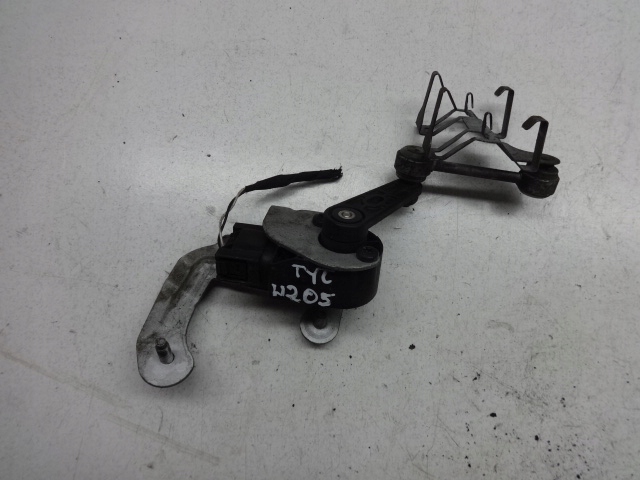 фото №1, Mercedes c klasa w205 датчик выравнивание света