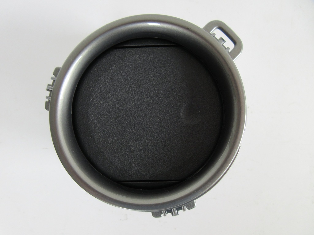 фото №1, Yaris iii решётка обдув левая