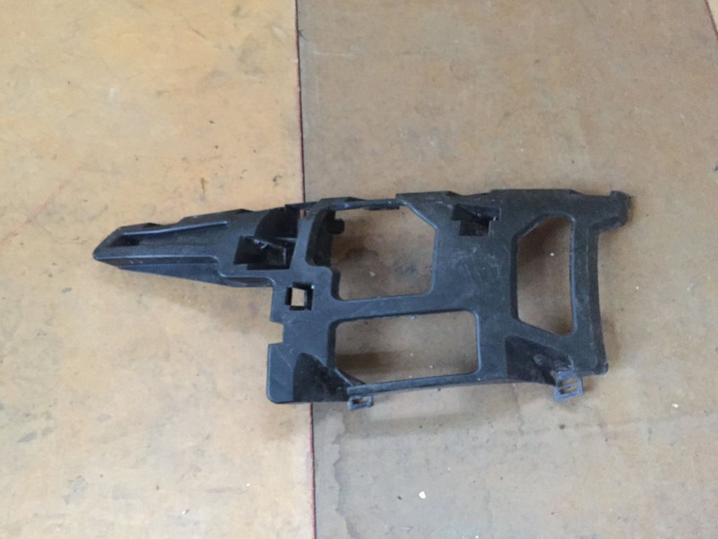 фото №1, Направляющая бампера левый перед ford mondeo mk4