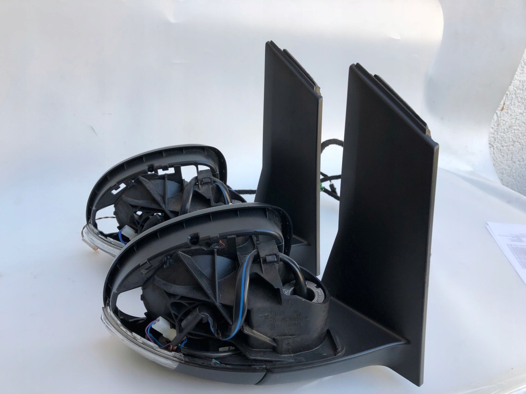 фото №1, Зеркало правое vw sharan 13+2pin