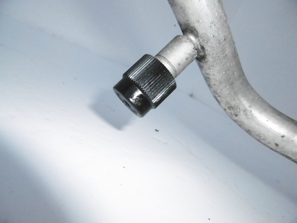 фото №3, Шланг трубка кондиціонера trafic vivaro 2.5 dci