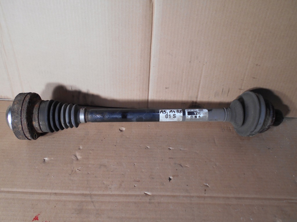 Купити Привідний вал задня a4 b8 a5 8k0501203c