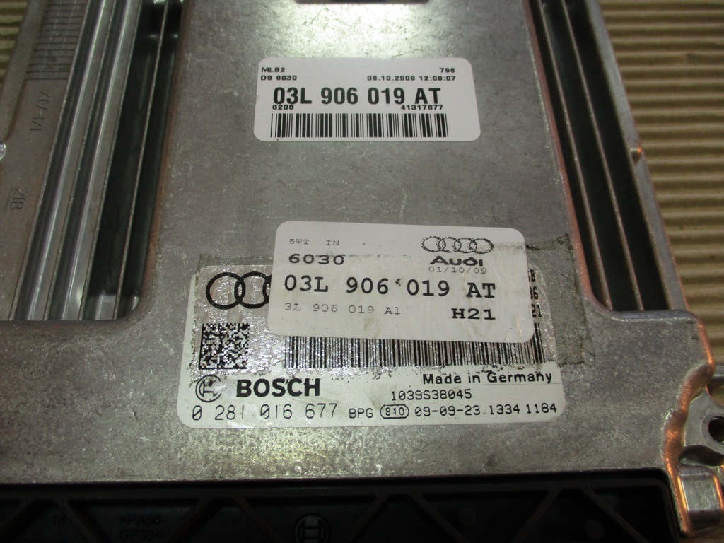 фото №5, Audi бортовой компьютер двигателя 03l906019at 028101667
