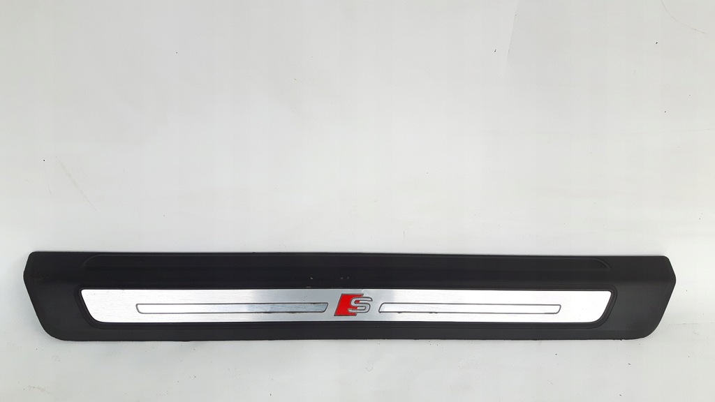 фото №1, Audi q5 17r- молдинг поріг поріг ліва перед