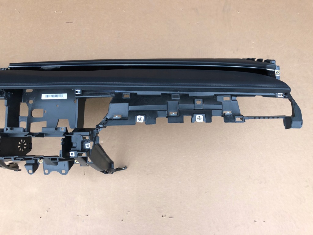 фото №6, Audi a8 s8 d4 4h lift панель приладів консоль head-up czarna