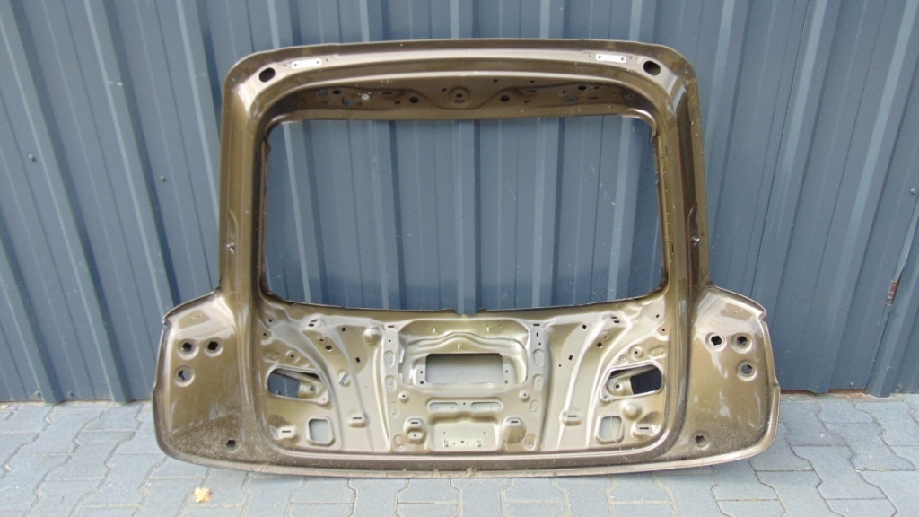 фото №12, Крышка багажника багажника задняя audi q3 8u0