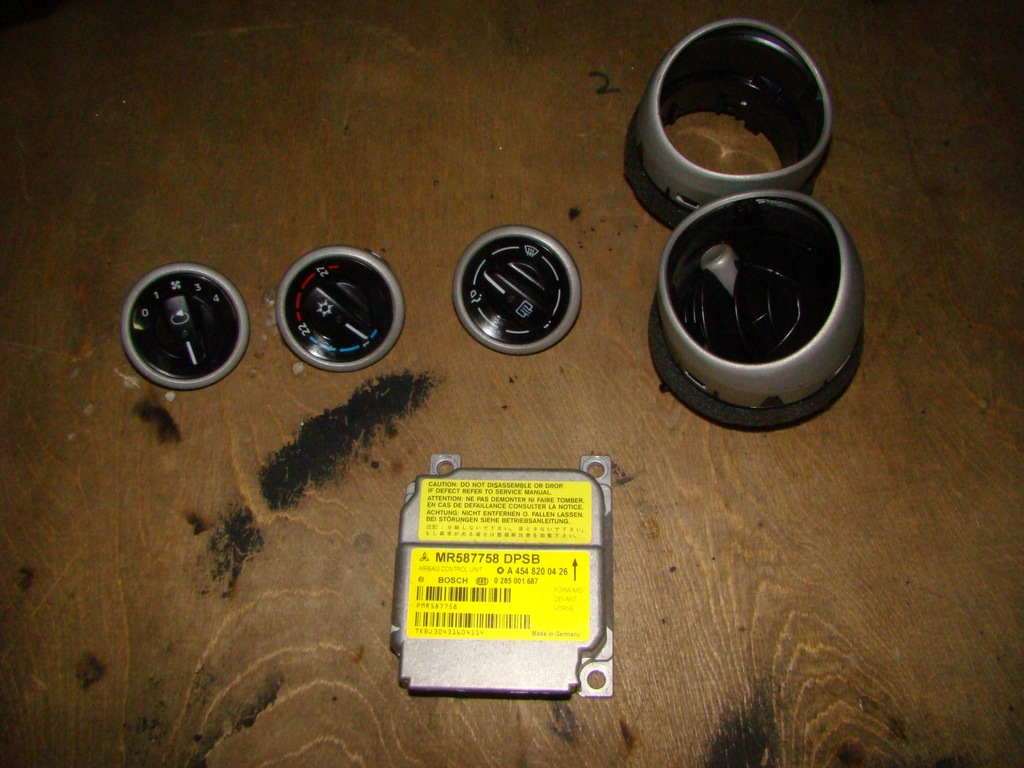 фото №4, Smart forfour панель приладів панель приладів консоль + подушка безпеки + ремені