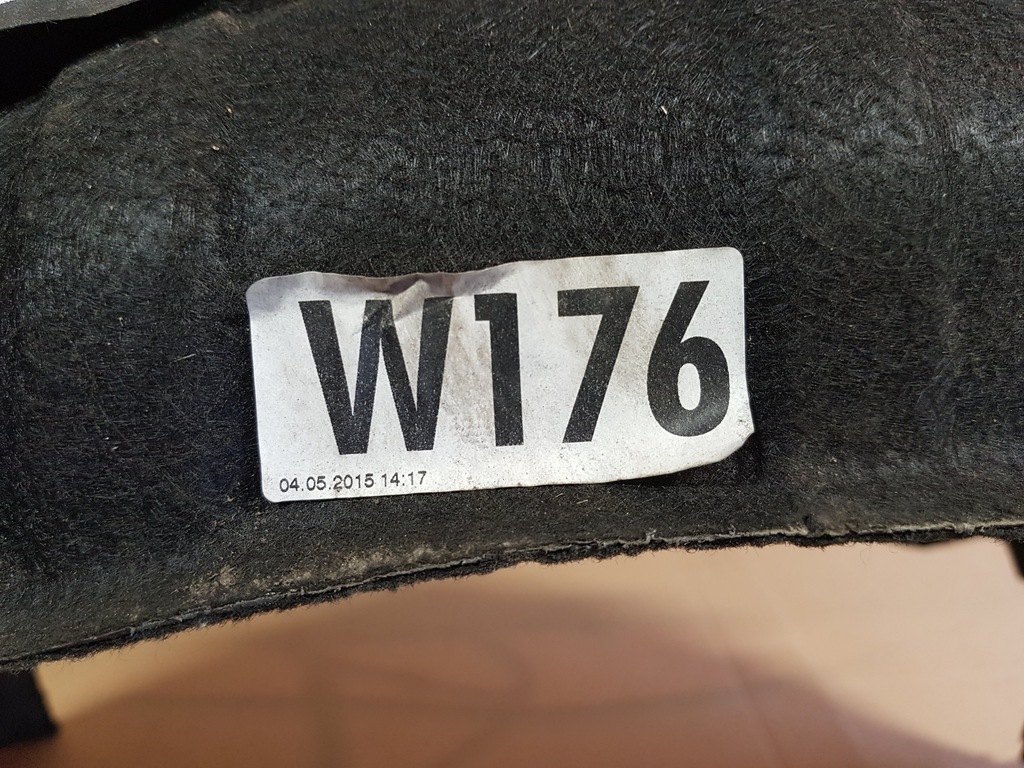 фото №5, Mercedes a-klasa 176 подкрылок правое задние