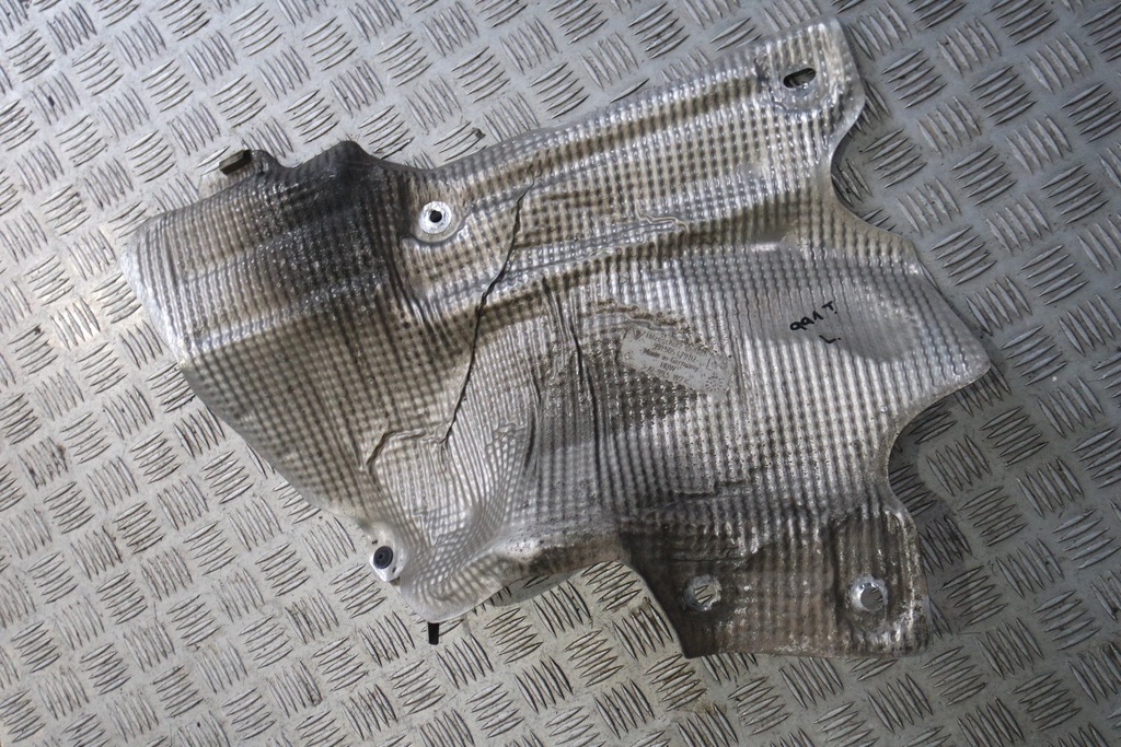 фото №1, Ліва захист теплова porsche 991 99150547902