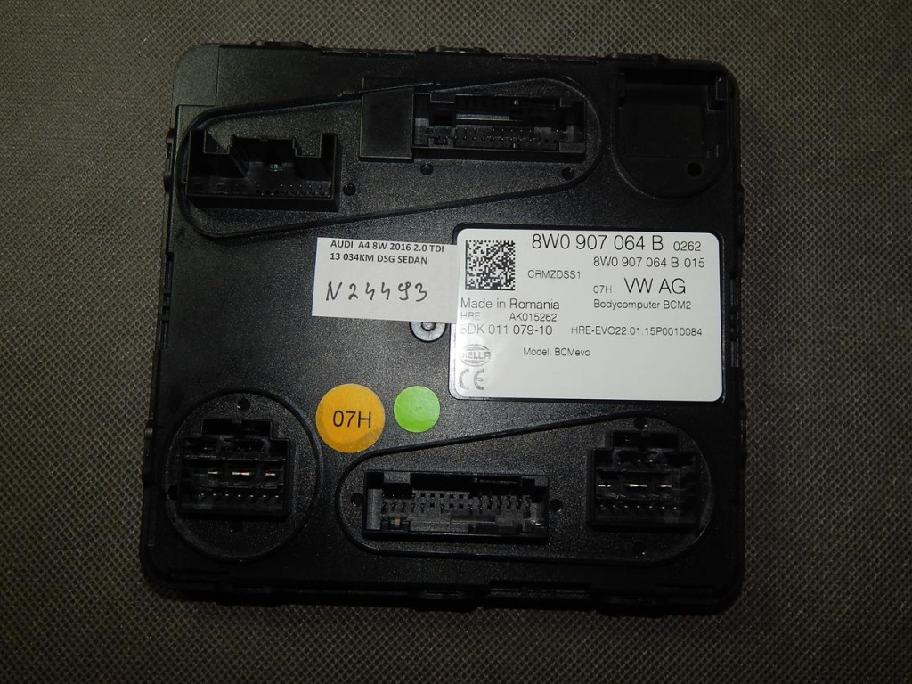 фото №1, Audi a4 b9 модуль блок управления комфорт led 8w0907064b
