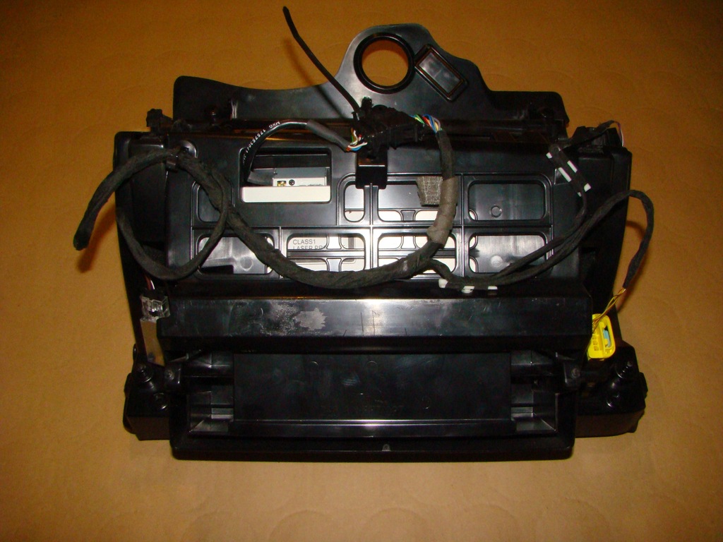 фото №6, Vw passat b6 бардачок пассажира + чейнджер дисков vw