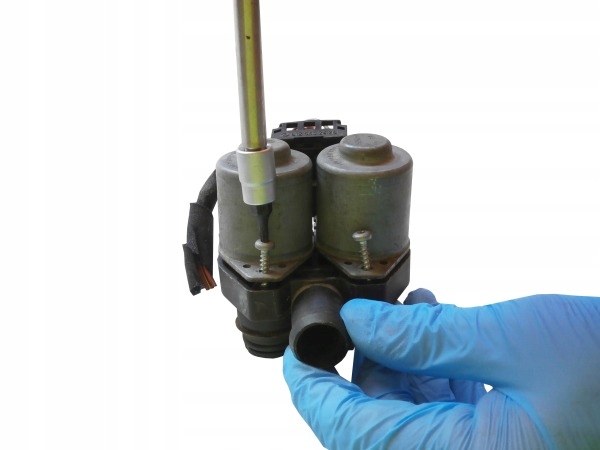 фото №5, Набор ремонтный электромагнитный клапан do mercedes w220