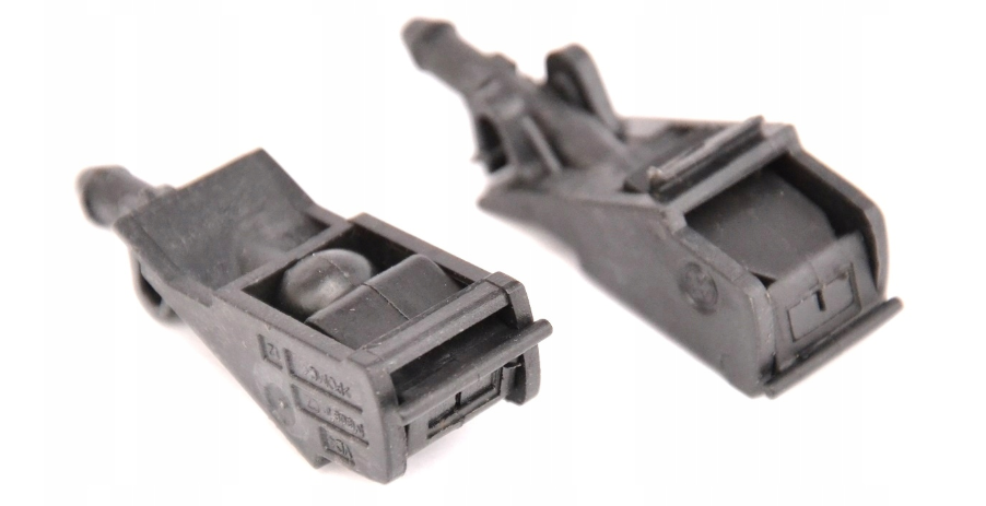 фото №2, Nowa насадка омыватель перед skoda rapid superb